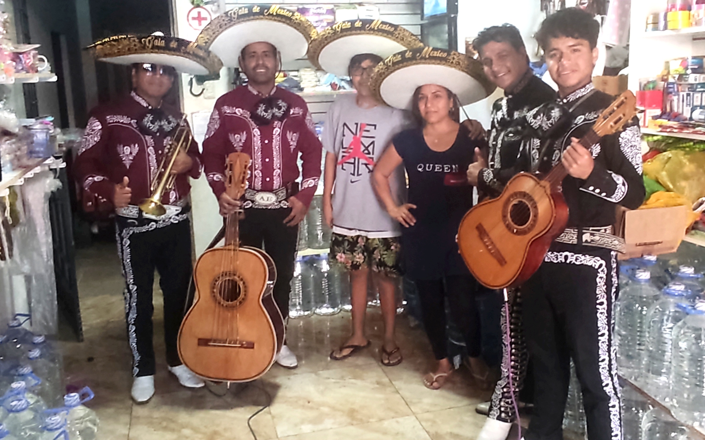 Show de violines en boda
